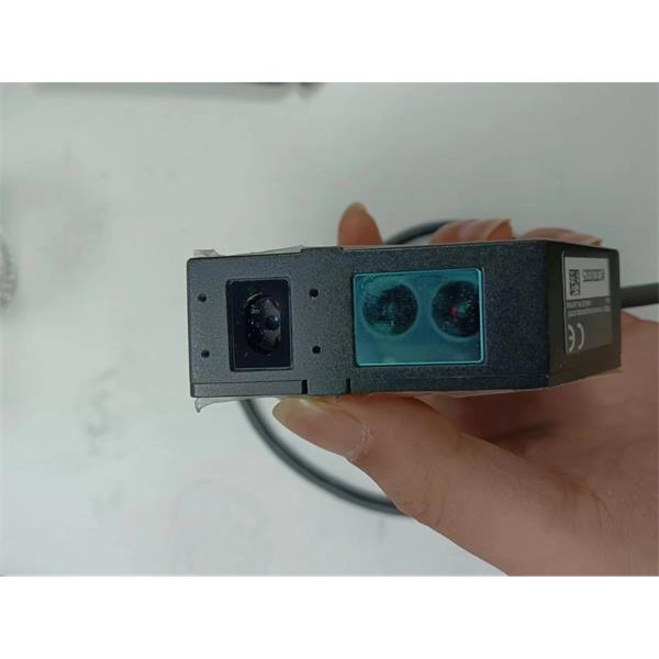 KEYENCE基恩士LK-G3000系列高速高精度CCD激光位移傳感器感測頭LK-G30